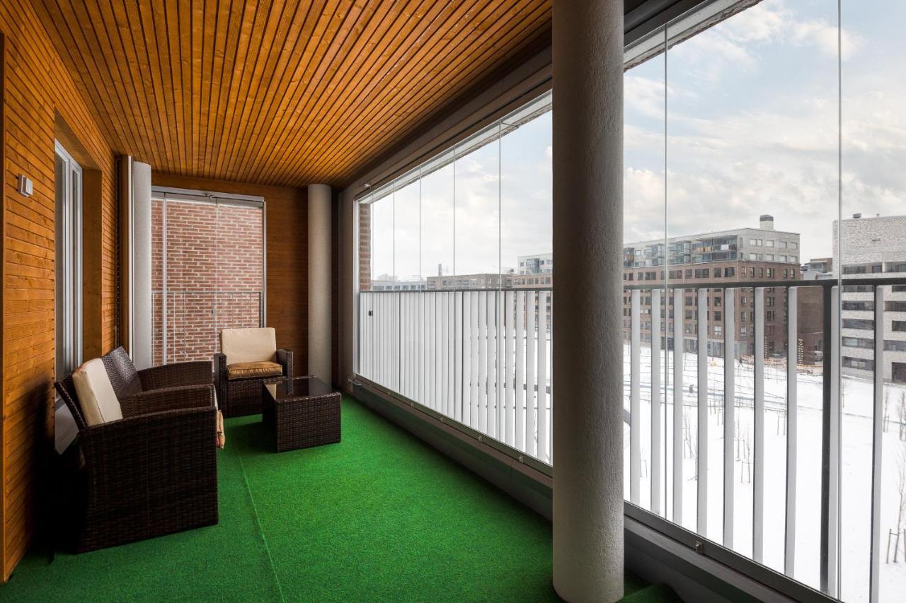 Leilighet Kaunis Huoneisto Jatkasaaressa, Iso Parveke, Sauna, Ilmastointi, Autohallipaikka Helsingfors