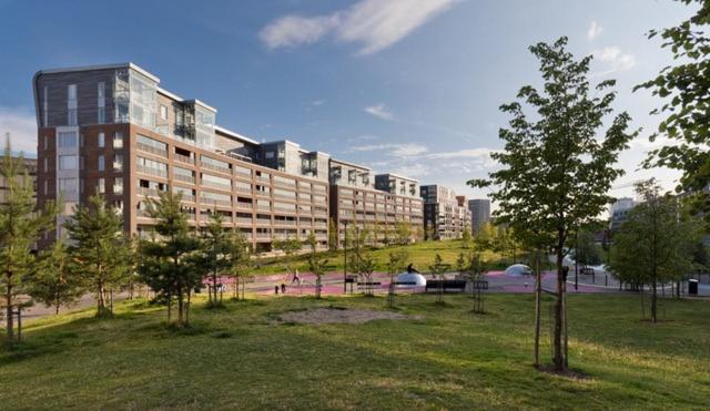 Leilighet Kaunis Huoneisto Jatkasaaressa, Iso Parveke, Sauna, Ilmastointi, Autohallipaikka